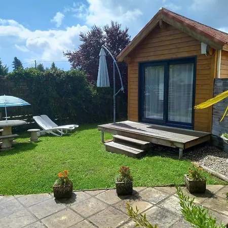 Chalet Avec Piscine Partagee A