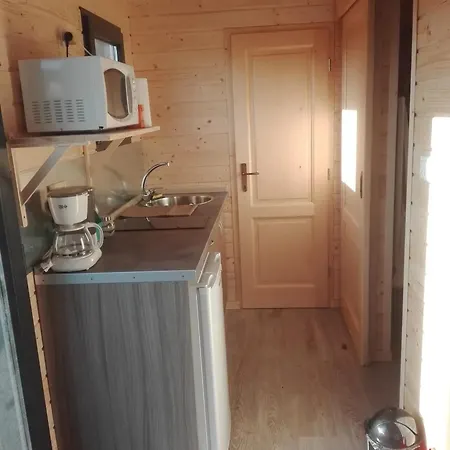 Chalet Avec Piscine Partagee A